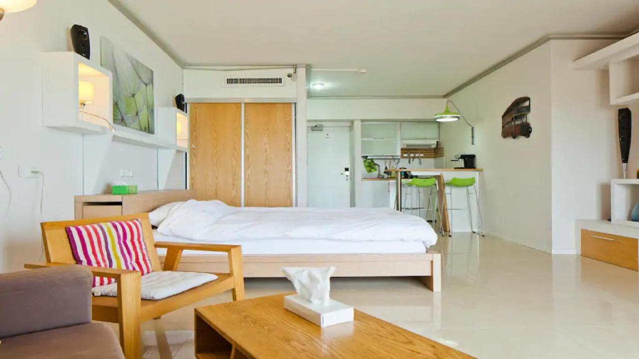 Luxury Sea View Apartment Herzliya Екстер'єр фото