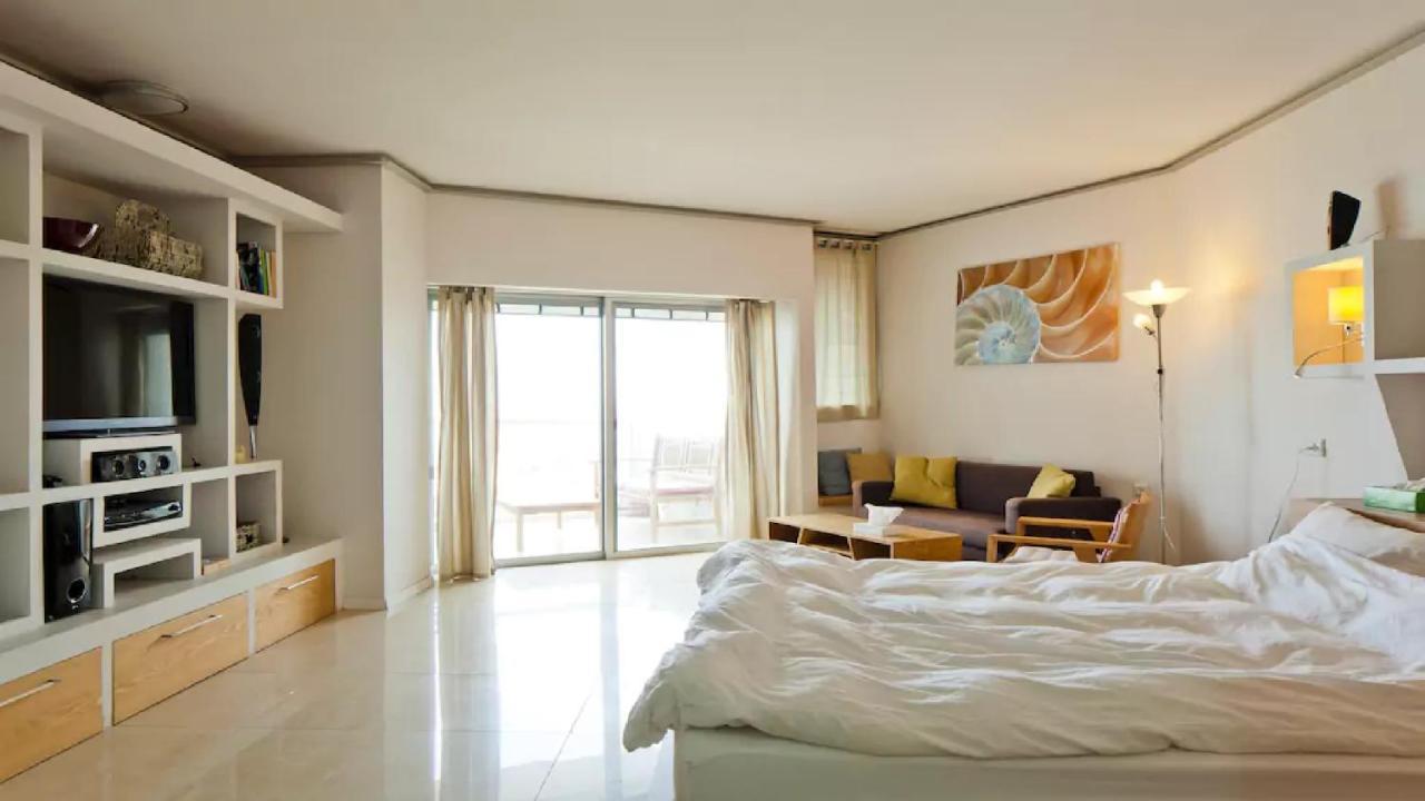 Luxury Sea View Apartment Herzliya Екстер'єр фото